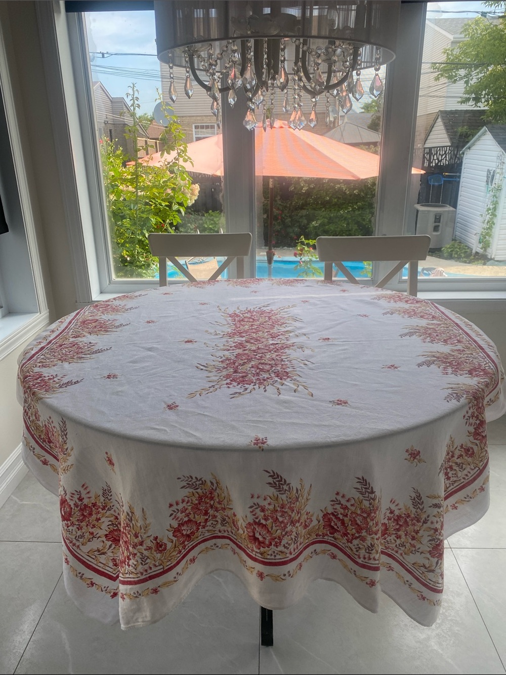 White Linen VTG Square Tablecloth in Floral Red & Yellow Size 50”x 63.5